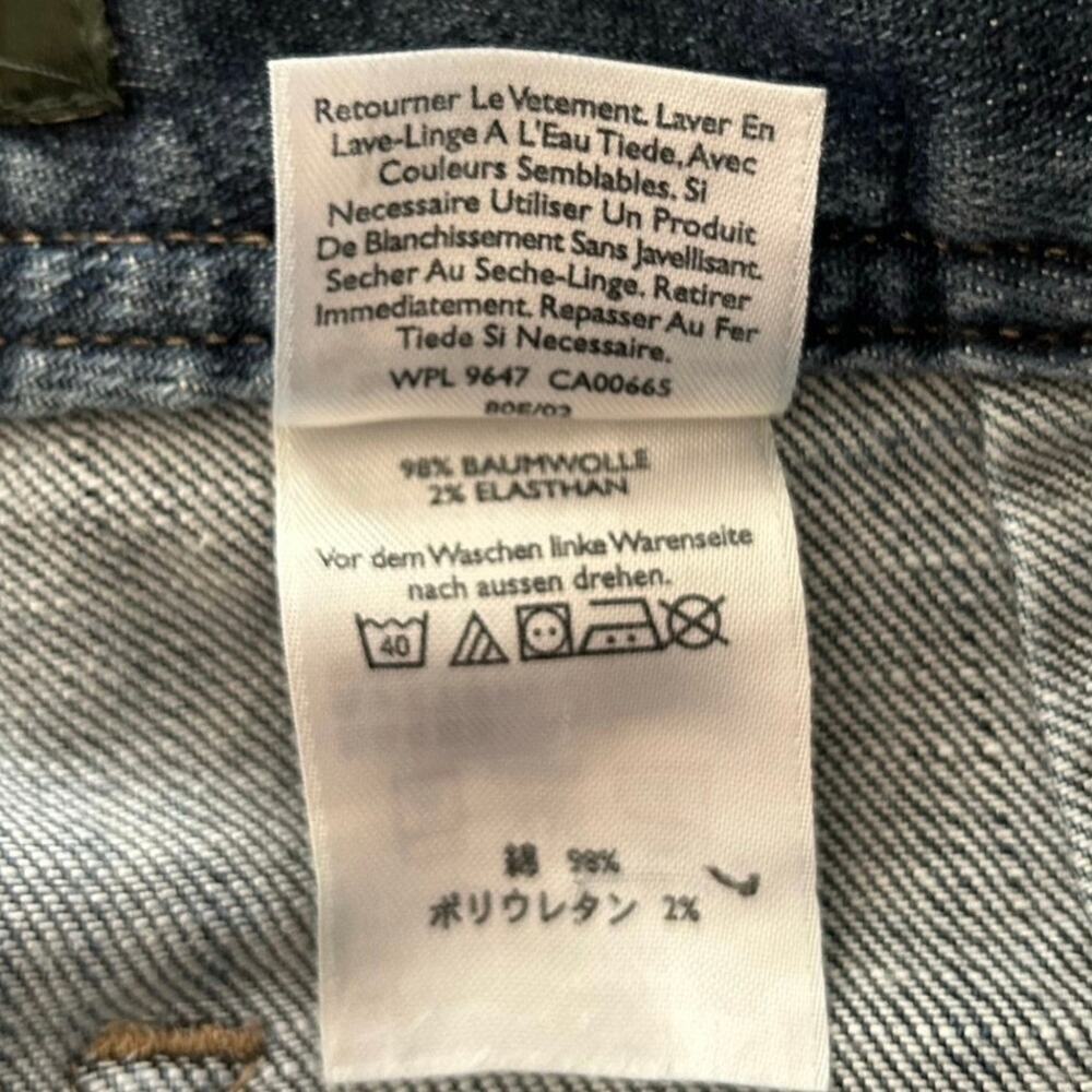 Eddie Bauer Wide Leg Jeans Women 32x29 Blue Classic Relaxed Vintage Wash Denim - Picture 5 of 7